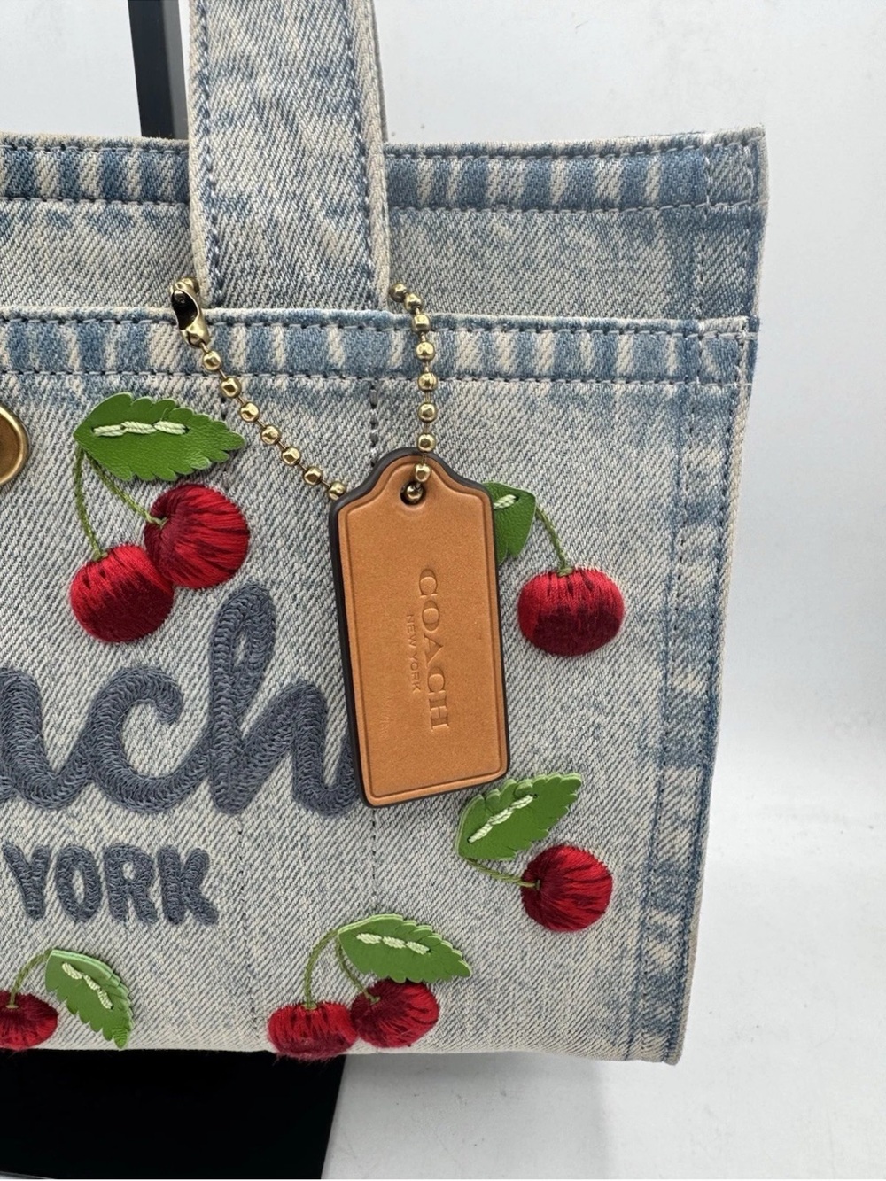 Coach New York Denim Cherry Appliqué Tote - Light Blue with strap, dust bag, - Picture 3 of 13